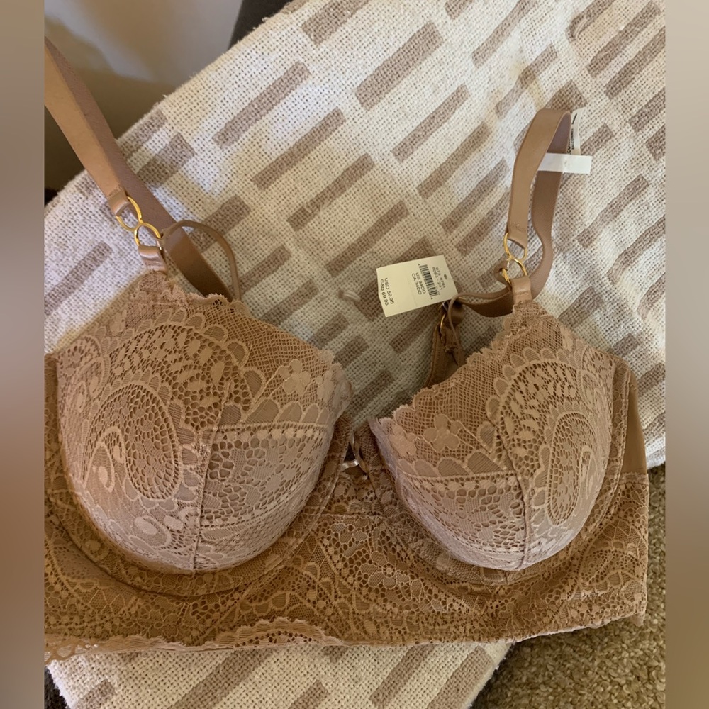 NWT Aerie Bra size 34DD